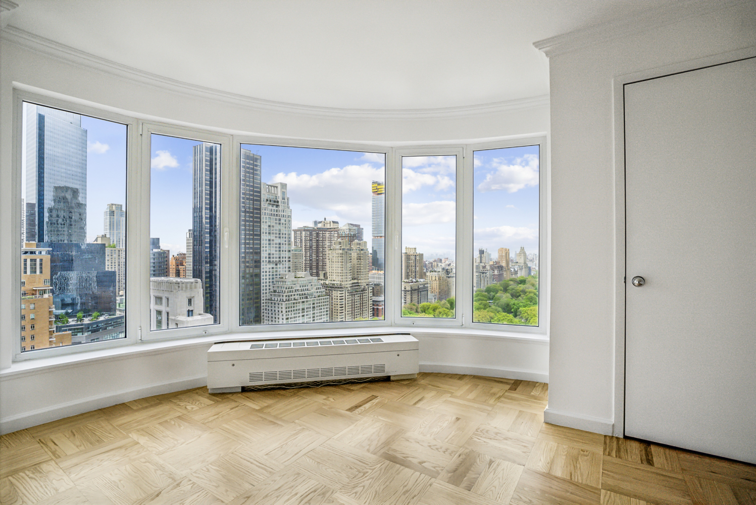 Photo 1 of 200 Central Park 34C, Midtown West, NYC, $12,600, Web #: 1063454632