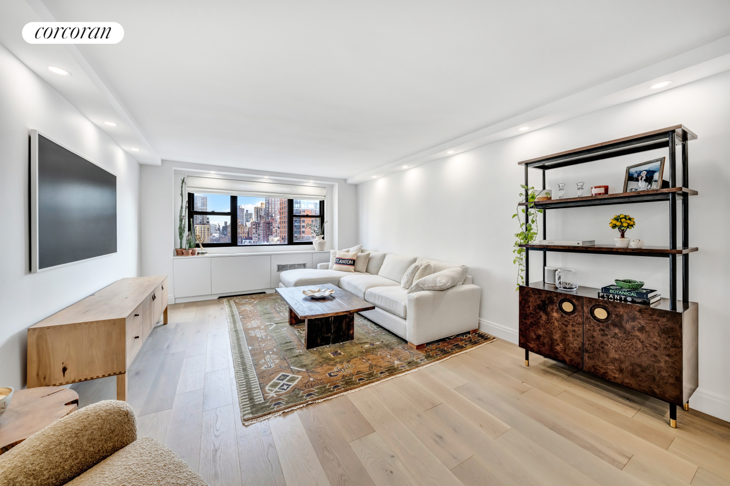 Photo 1 of 315 East 72nd Street 16K, Upper East Side, NYC, $995,000, Web #: 1063458341