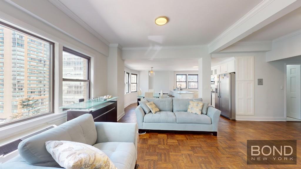 320 East 52nd Street 14B, Midtown East, Midtown East, NYC - 1 Bedrooms  
1.5 Bathrooms  
4 Rooms - 