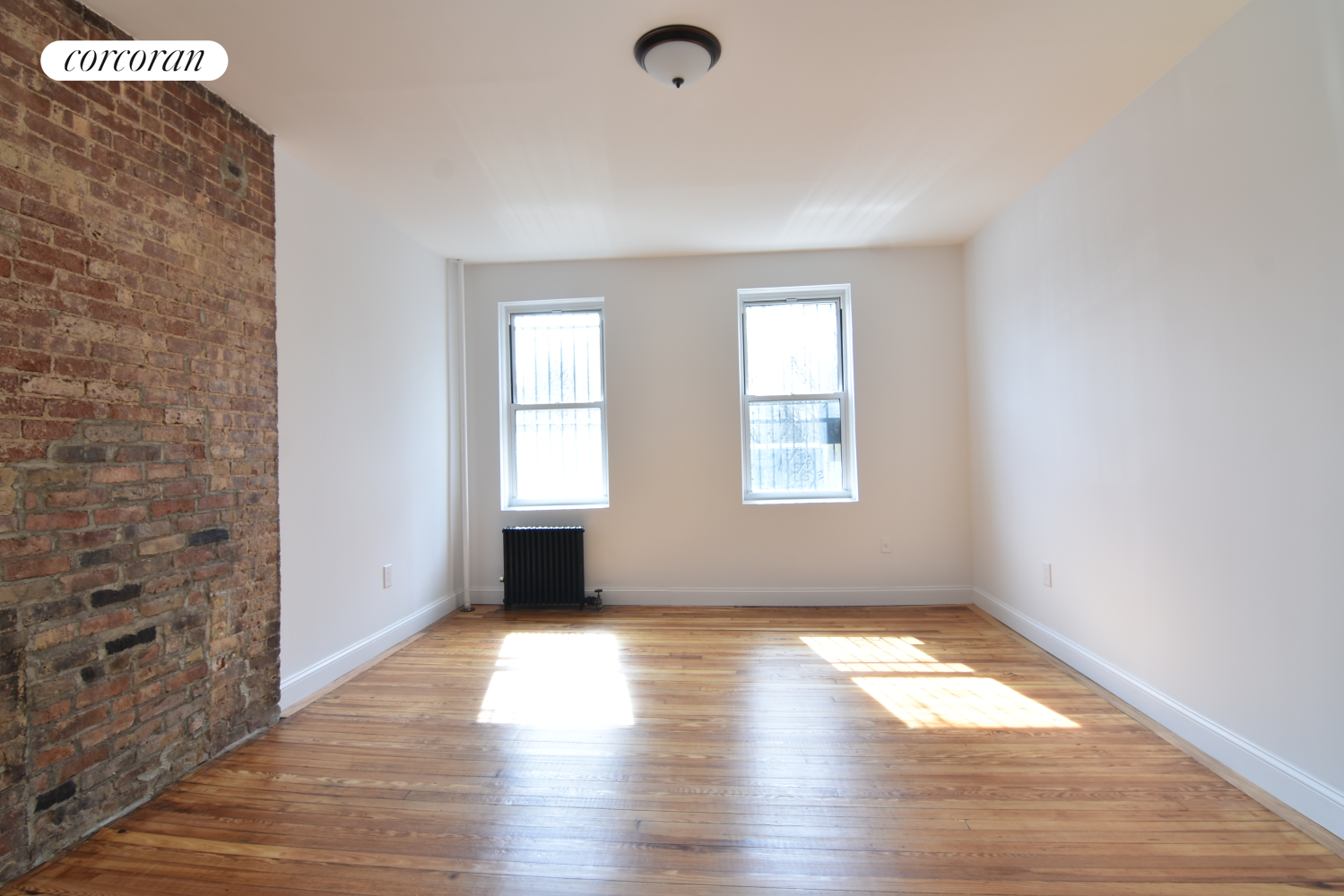 168 Beard Street 1, Red Hook, Brooklyn, New York - 1 Bedrooms  
1 Bathrooms  
3 Rooms - 