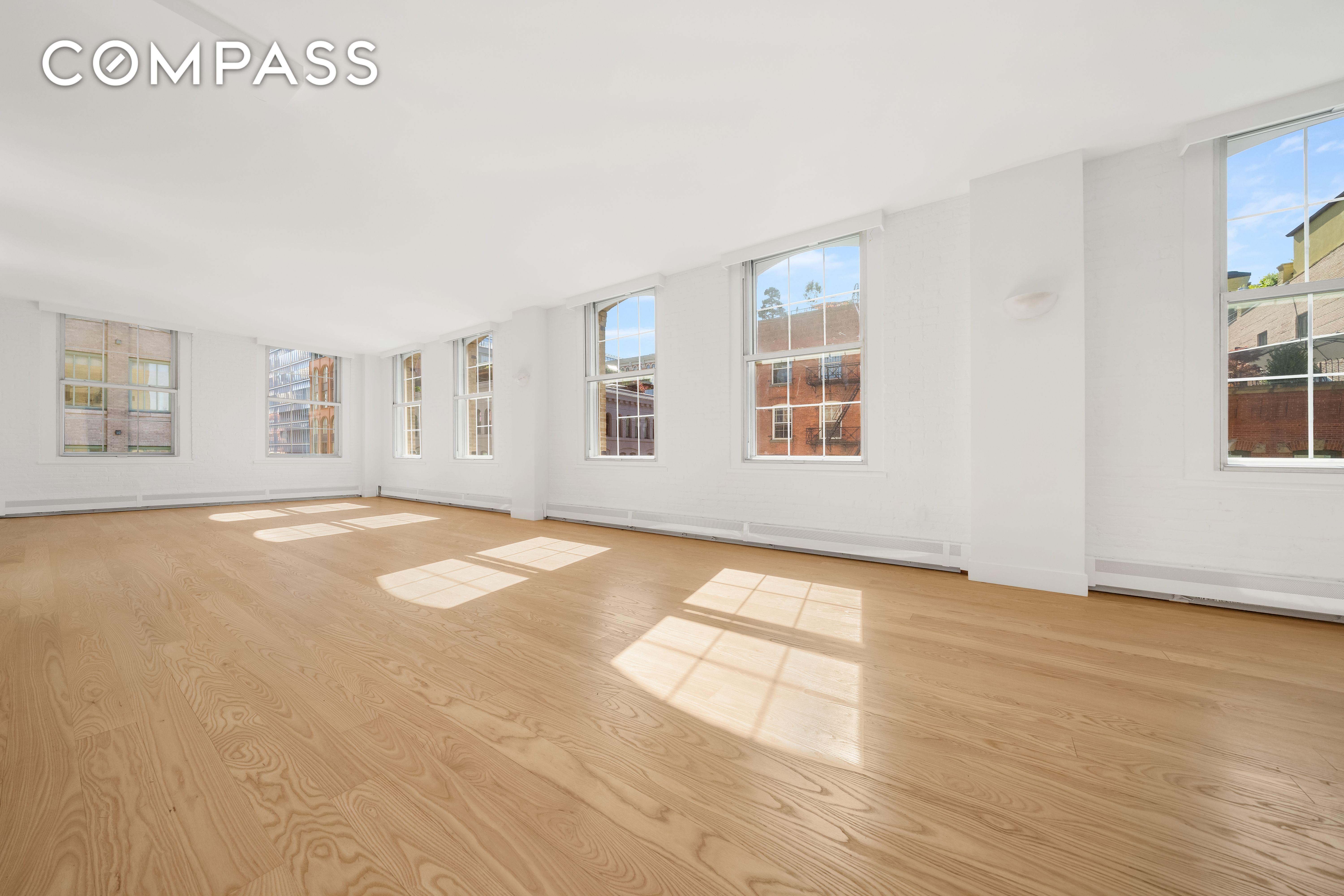429 Greenwich Street 5C, Tribeca, Downtown, NYC - 3 Bedrooms  
2.5 Bathrooms  
5 Rooms - 