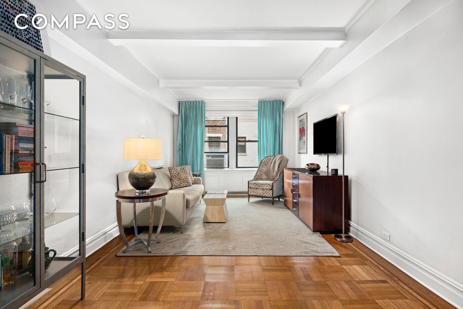 23 West 73rd Street 511, Upper West Side, Upper West Side, NYC - 2 Bedrooms  
1 Bathrooms  
4 Rooms - 