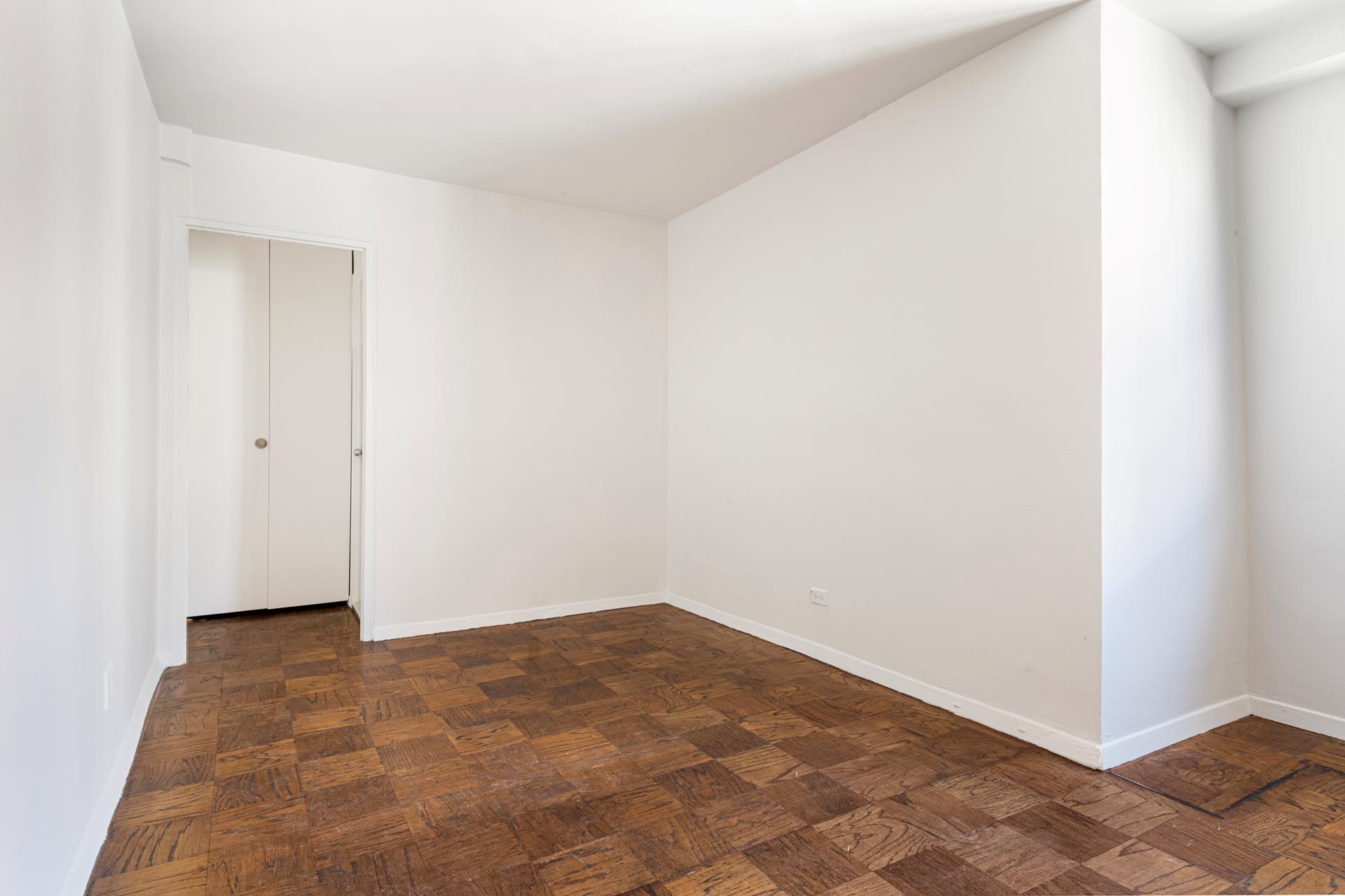 401 East 89th Street 11D, Yorkville, Upper East Side, NYC - 1 Bathrooms  
1 Rooms - 