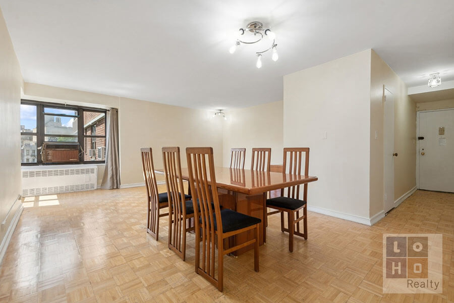 383 Grand Street M701, Lower East Side, Downtown, NYC - 3 Bedrooms  
1.5 Bathrooms  
6 Rooms - 