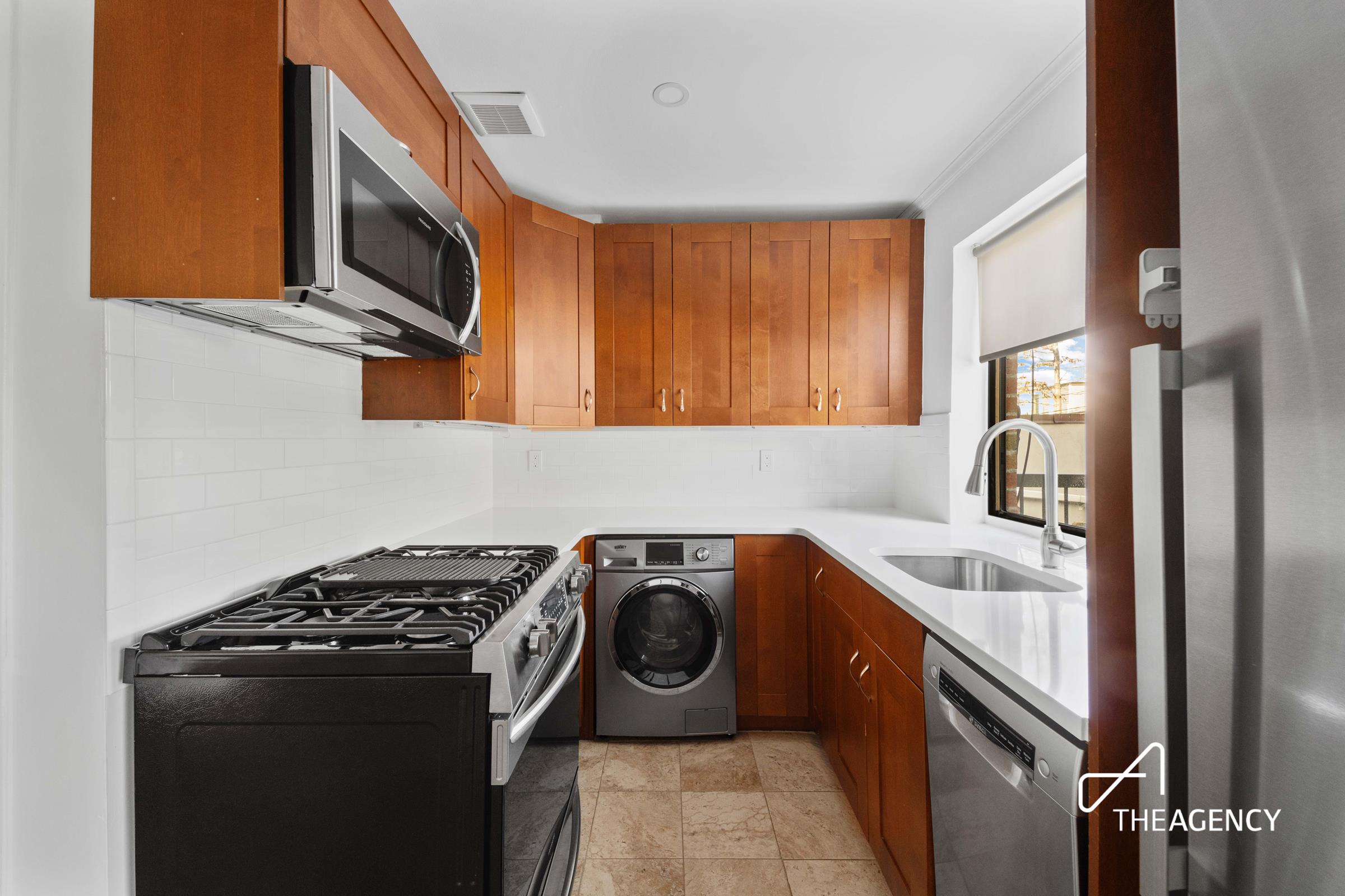 471 18th Street D-1A, South Slope, Brooklyn, New York - 1 Bedrooms  
1 Bathrooms  
3 Rooms - 