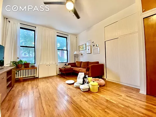 276 22nd Street 2, Greenwood Heights, Brooklyn, New York - 1 Bedrooms  

3 Rooms - 