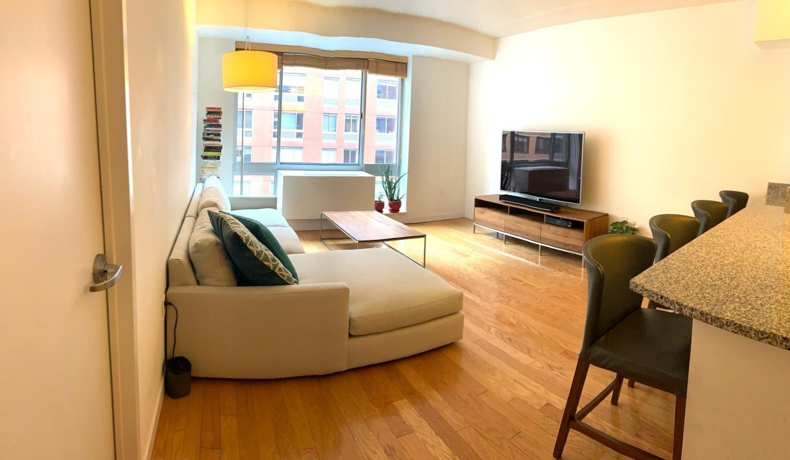 555 West 23rd Street N10-P, Chelsea,  - 1 Bedrooms  
1 Bathrooms  
4 Rooms - 