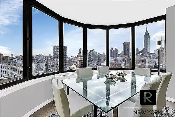 330 East 38th Street 18-B, Murray Hill, Midtown East, NYC - 1 Bedrooms  
2.5 Bathrooms  
4 Rooms - 