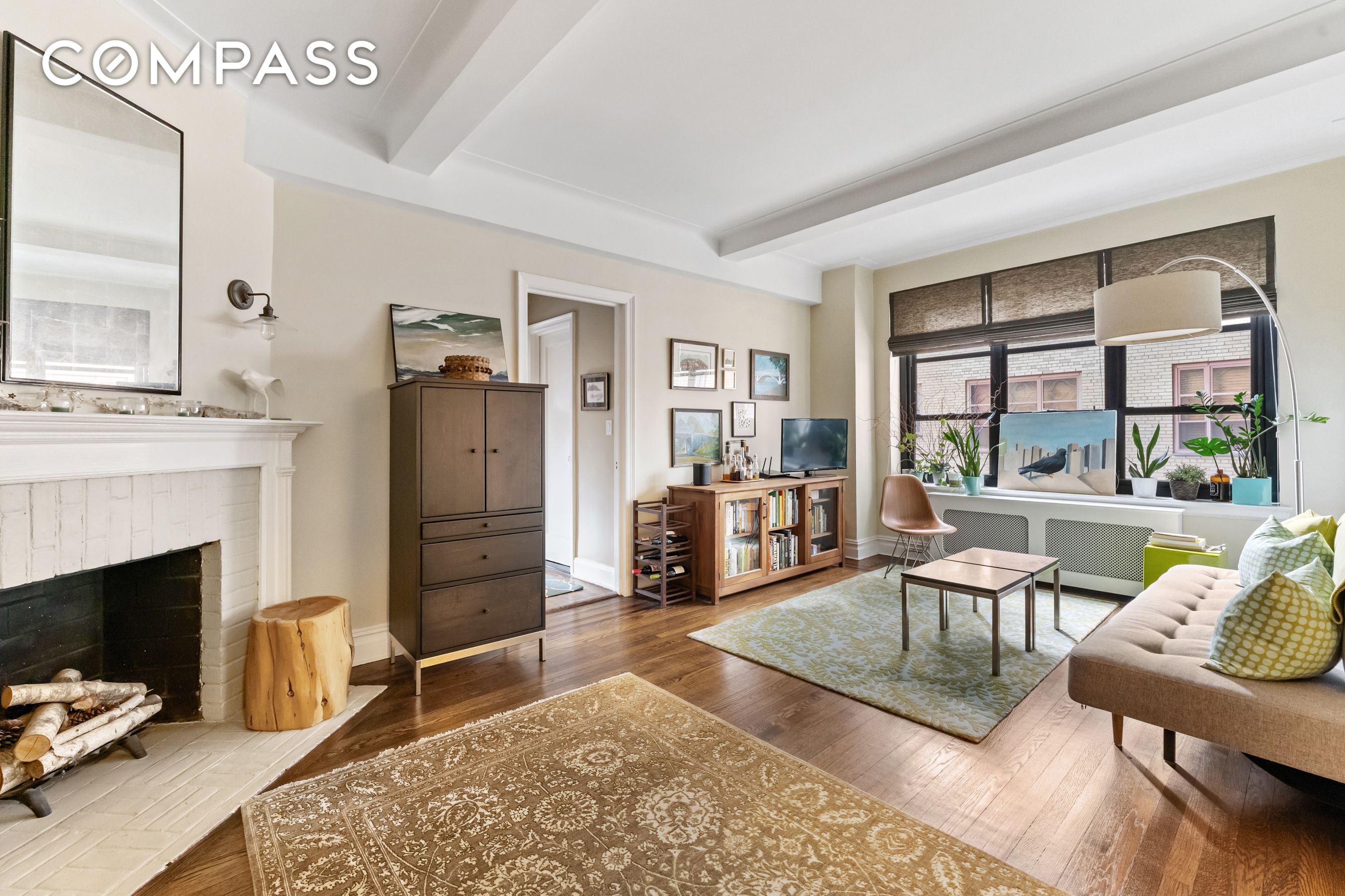 235 East 22nd Street 4O, Gramercy Park, Downtown, NYC - 1 Bedrooms  
1 Bathrooms  
3 Rooms - 