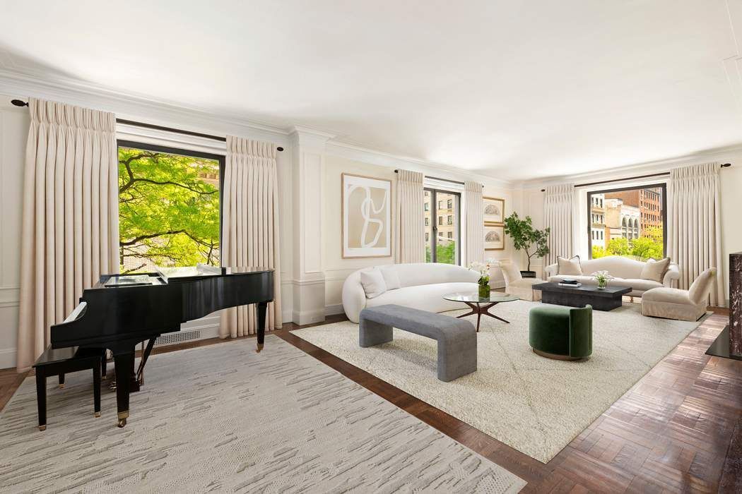 950 Park Avenue 3B, Upper East Side, Upper East Side, NYC - 5 Bedrooms  
4 Bathrooms  
11 Rooms - 