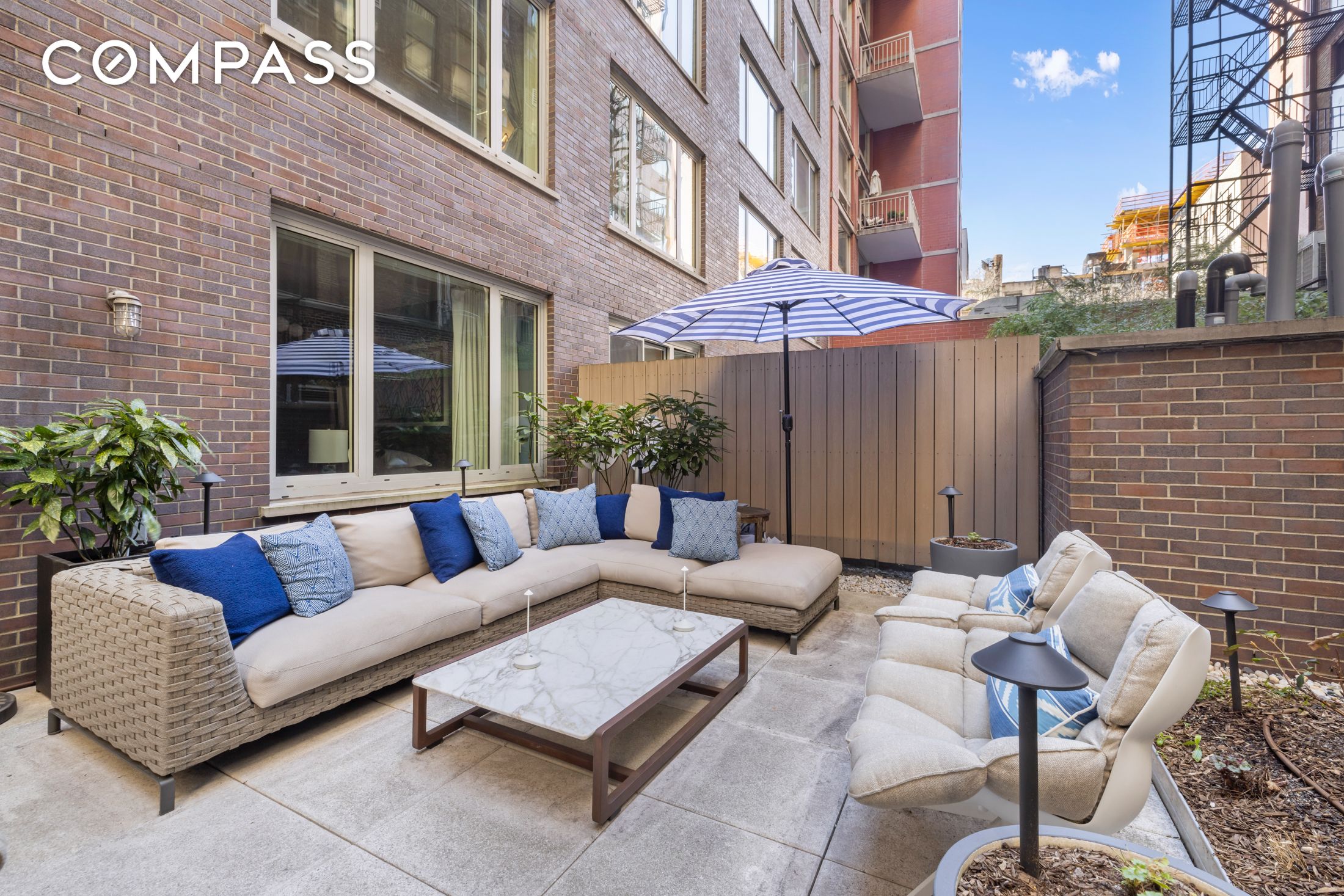 151 West 21st Street 1B, Chelsea, Downtown, NYC - 2 Bedrooms  
2 Bathrooms  
4 Rooms - 