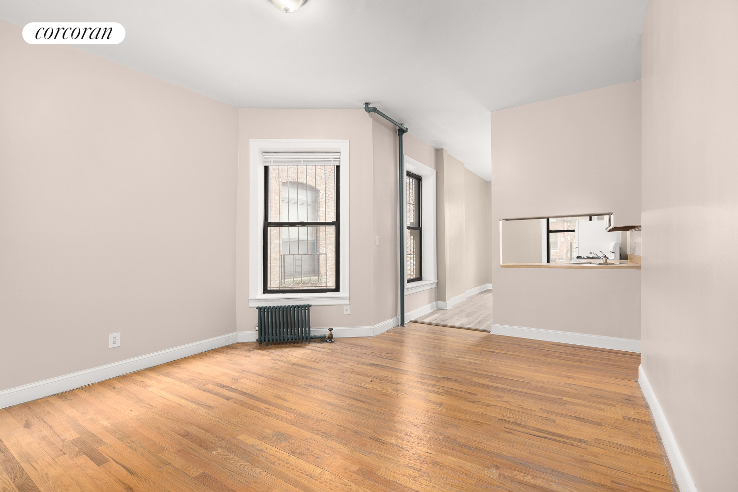 571 Sterling Place 1L, Crown Heights, Brooklyn, New York - 2 Bedrooms  
1 Bathrooms  
4 Rooms - 