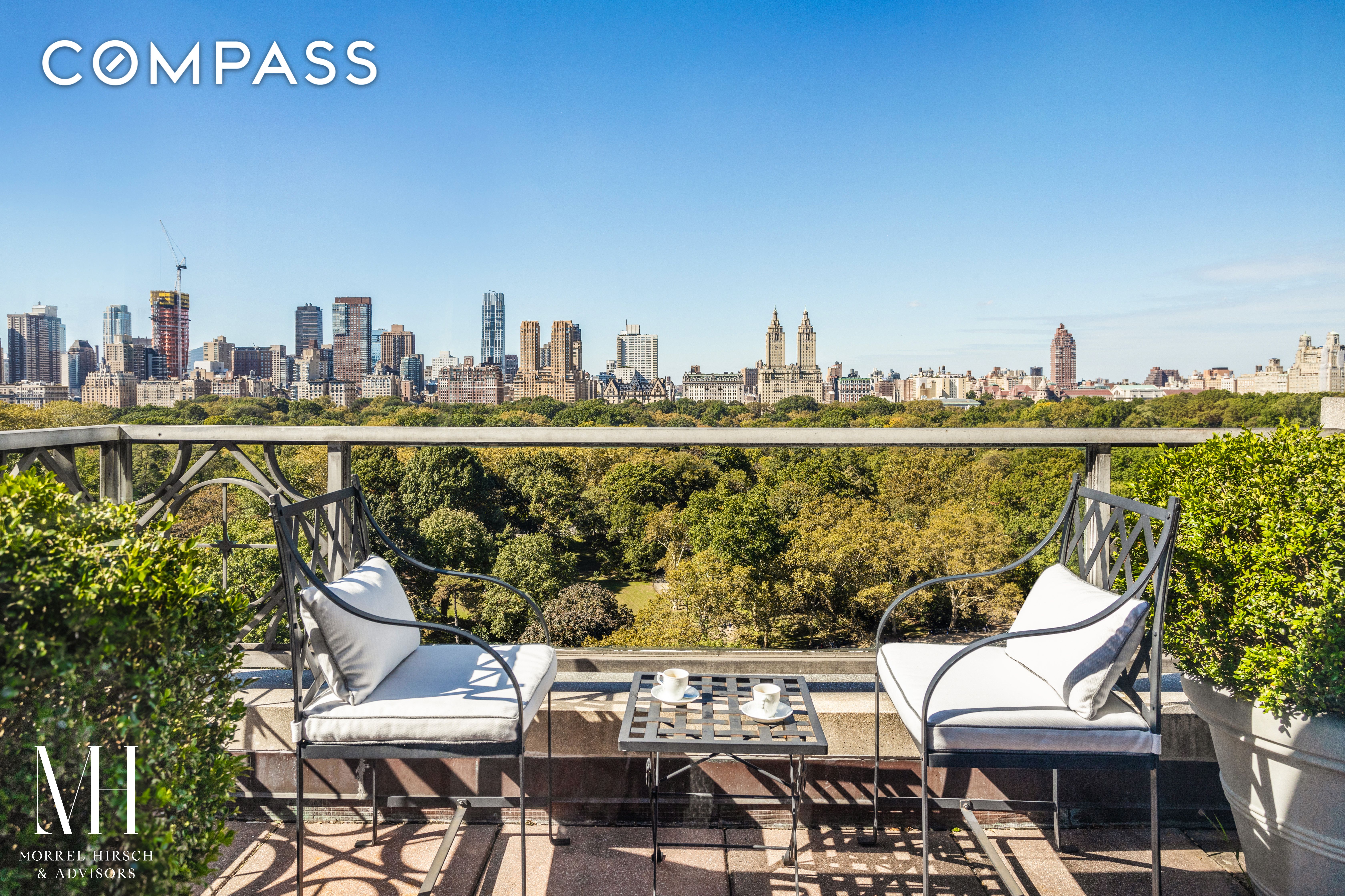 923 5th Avenue 16Cd, Lenox Hill, Upper East Side, NYC - 5 Bedrooms  
5.5 Bathrooms  
9 Rooms - 