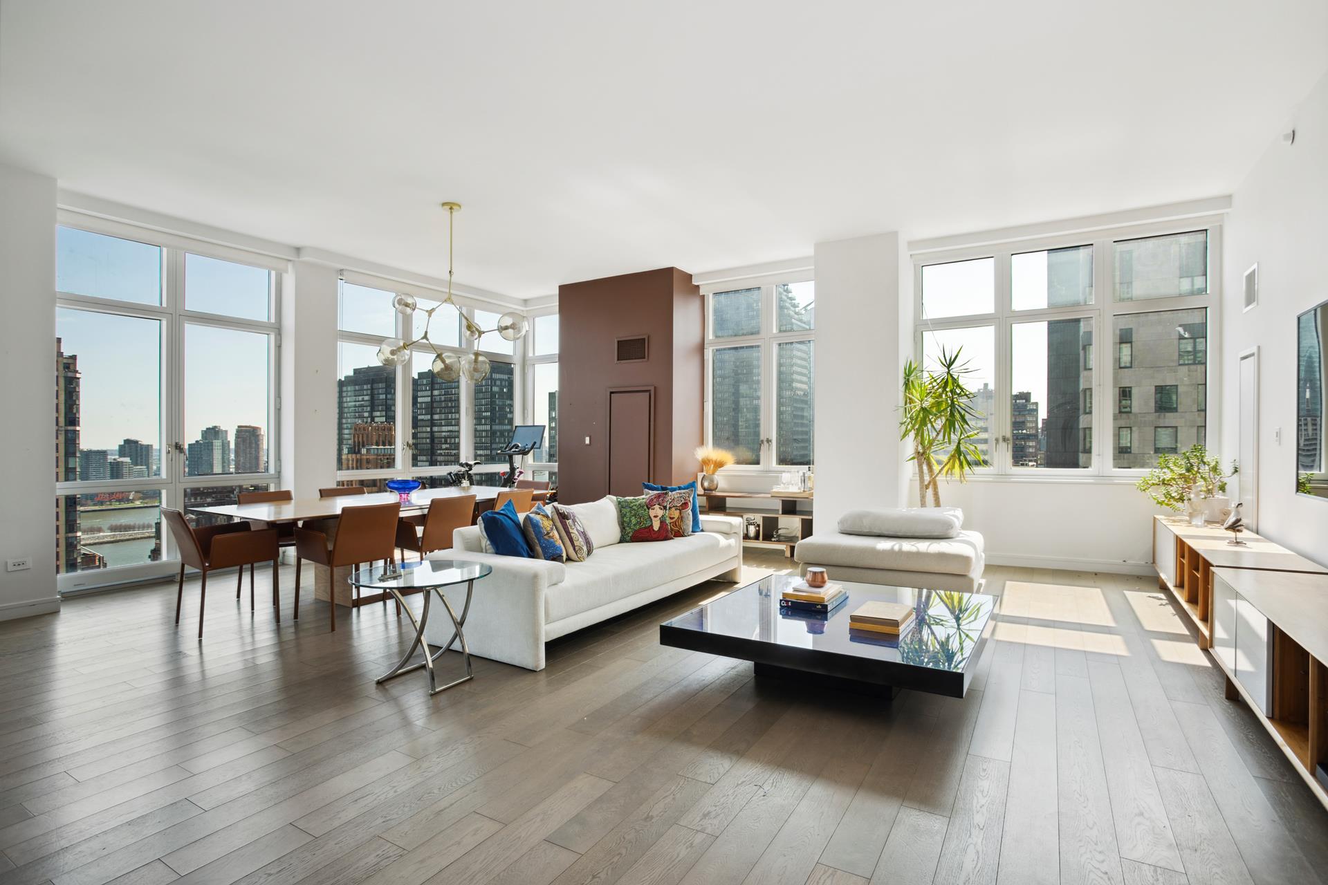 Photo 1 of 305 East 51st Street 24A, Midtown East, NYC, $4,650,000, Web #: 1064822462