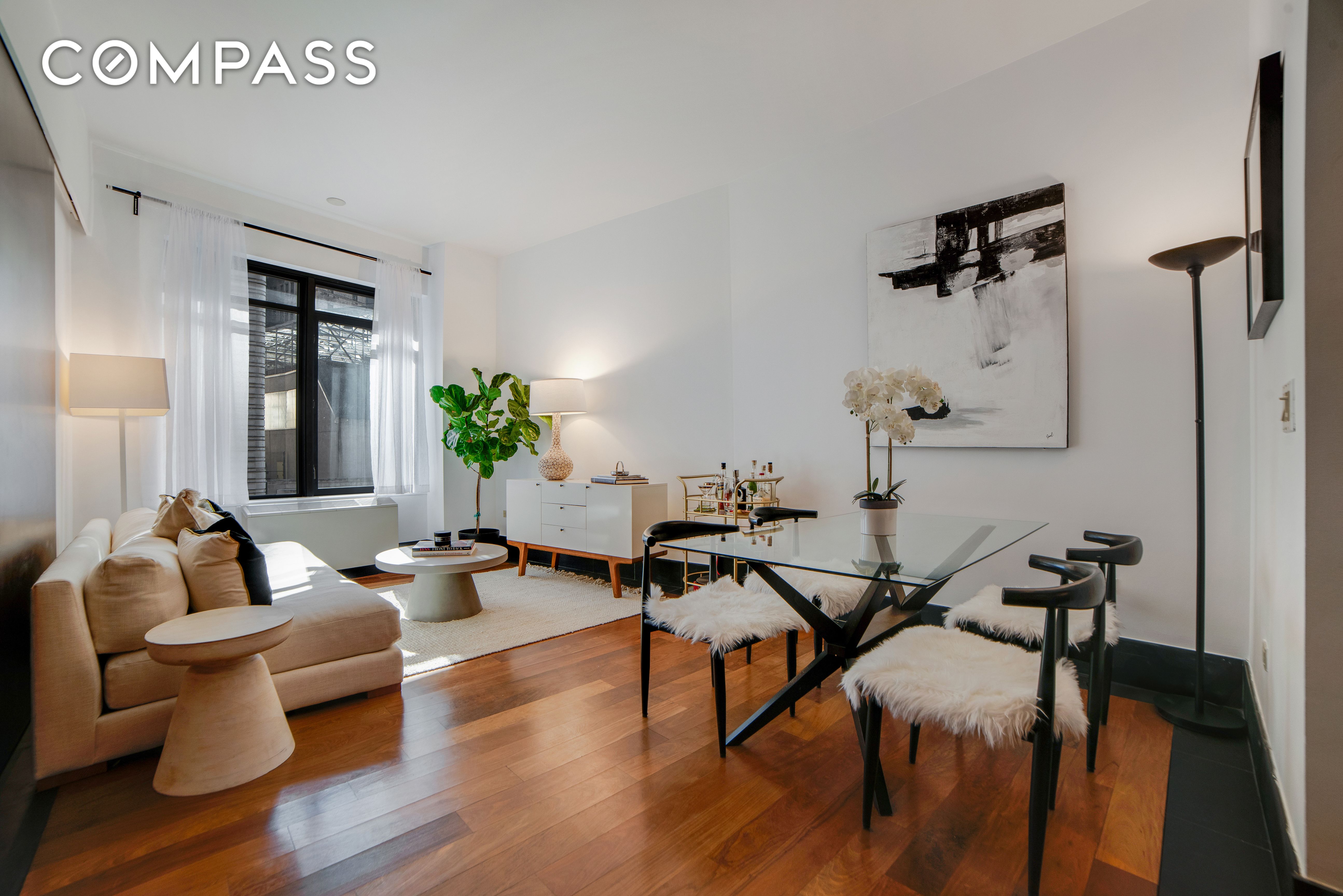 40 Broad Street 14E, Financial District, Downtown, NYC - 2 Bedrooms  
2 Bathrooms  
6 Rooms - 