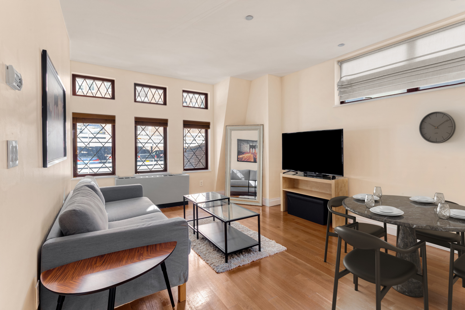 21 South William Street 5A, Financial District, Downtown, NYC - 1 Bedrooms  
1 Bathrooms  
3 Rooms - 