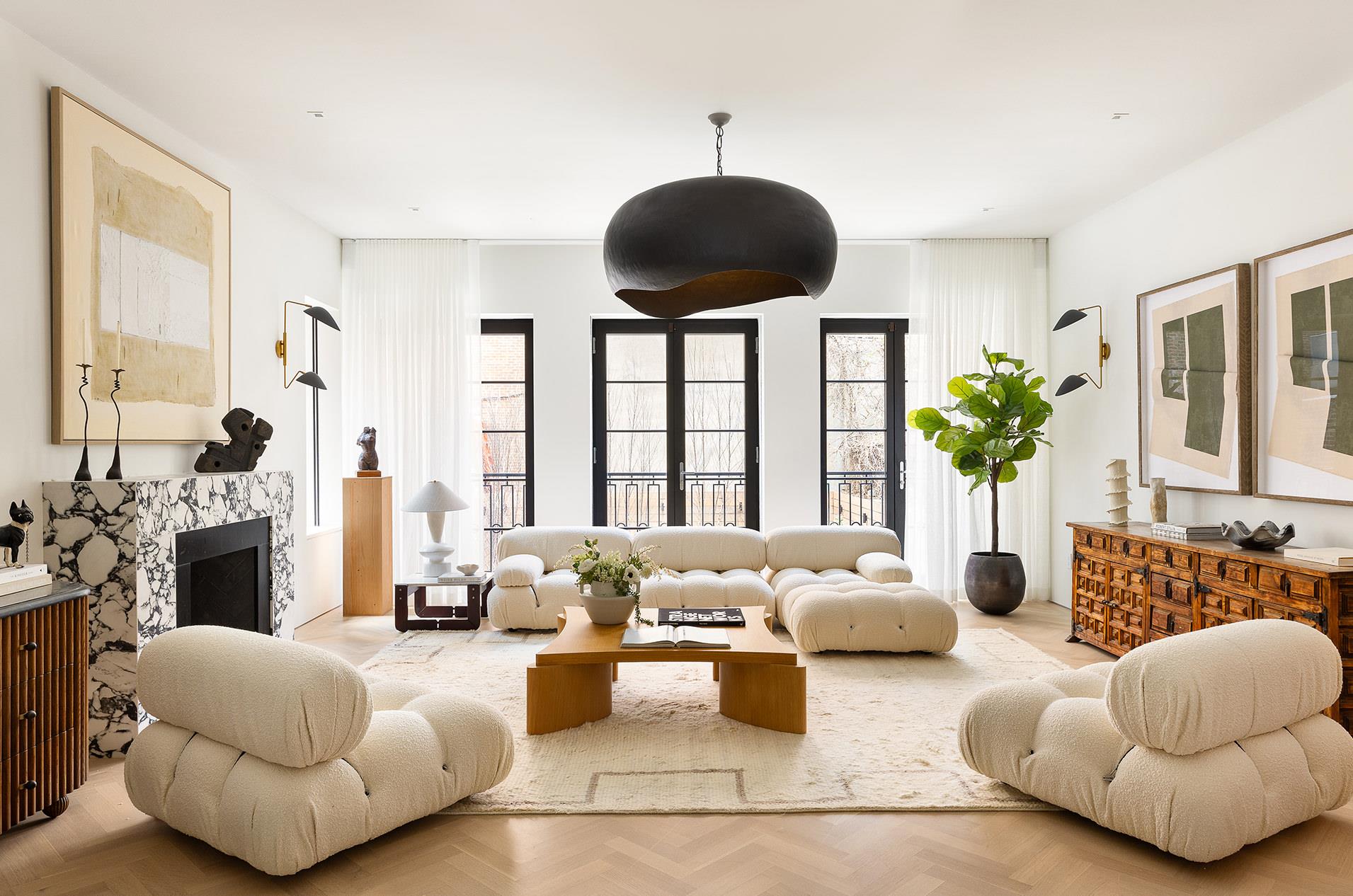 83 Horatio Street, West Village, Downtown, NYC - 5 Bedrooms  
5.5 Bathrooms  
17 Rooms - 