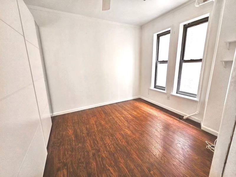 339 Bedford Avenue 23, Williamsburg, Brooklyn, New York - 1 Bedrooms  
1 Bathrooms  
3 Rooms - 