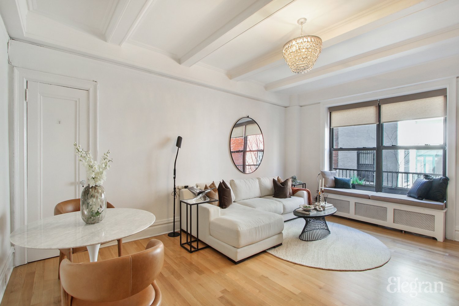 345 West 88th Street 2-F, Upper West Side, Upper West Side, NYC - 2 Bedrooms  
1 Bathrooms  
5 Rooms - 