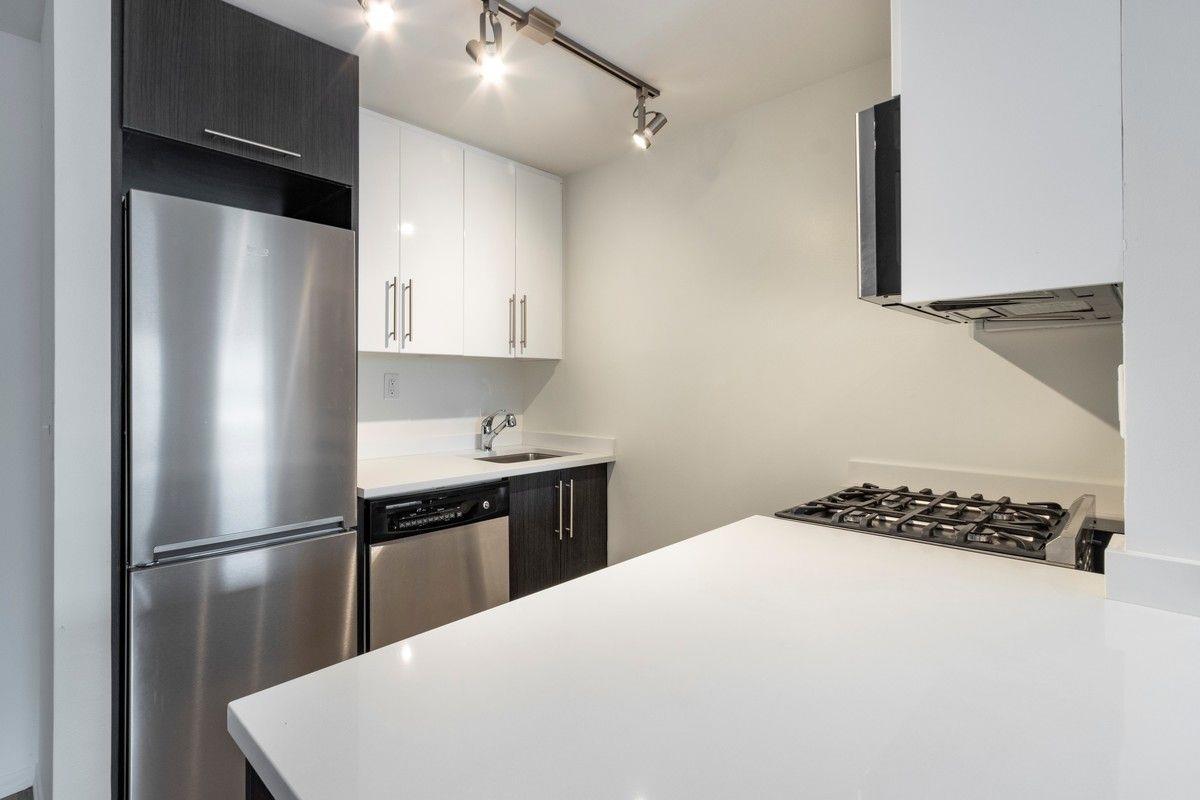 360 West 34th Street 7-K, Chelsea,  - 1 Bedrooms  
1 Bathrooms  
3 Rooms - 