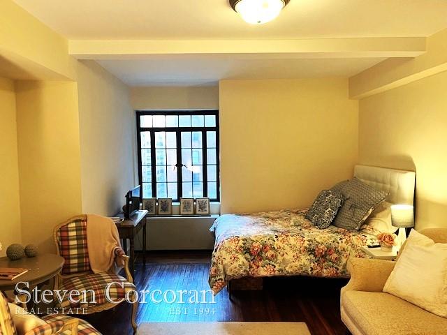 5 Tudor City Place 607, Midtown East, Midtown East, NYC - 1 Bathrooms  
2 Rooms - 