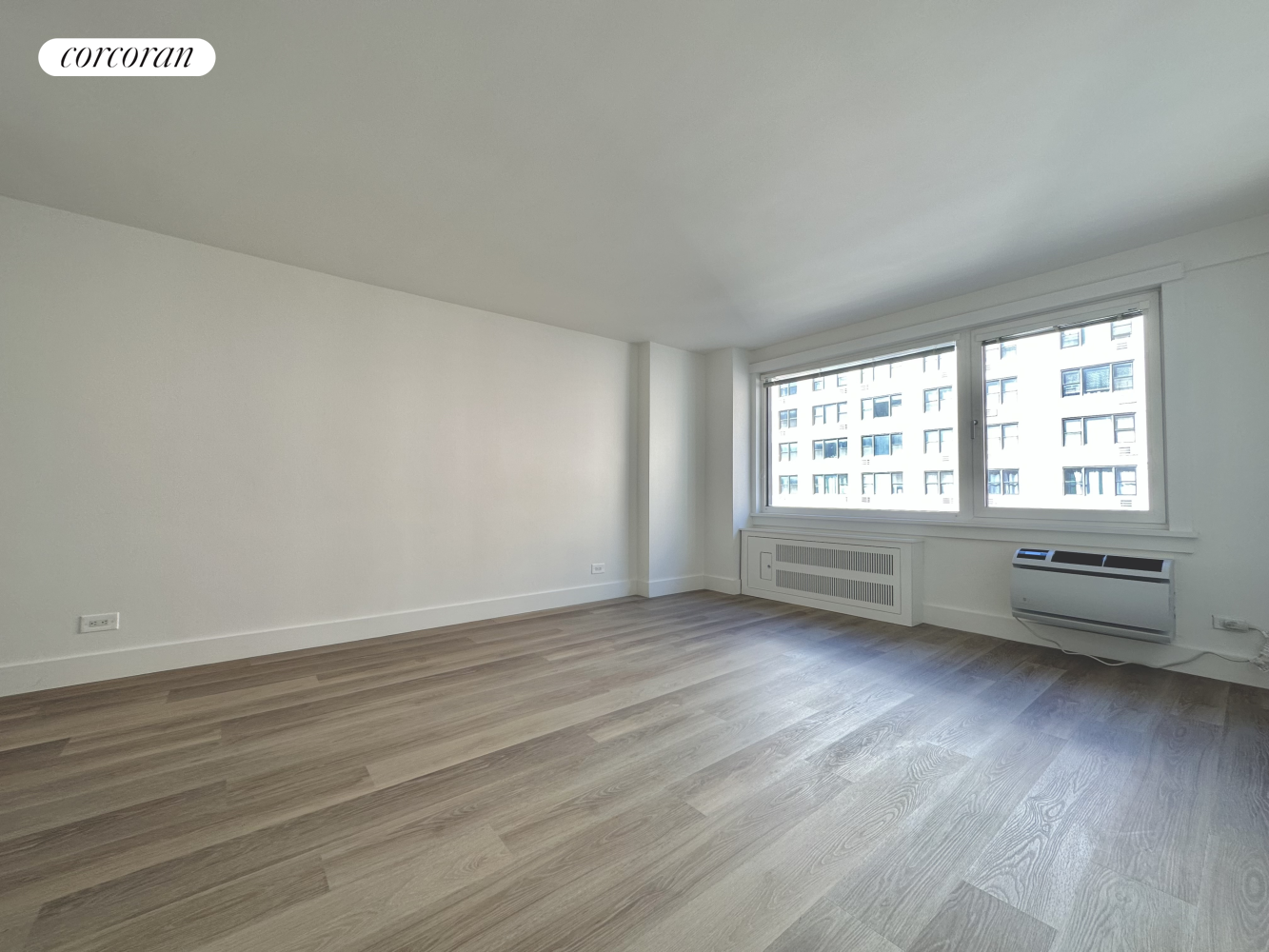 340 East 34th Street 10J, Gramercy Park And Murray Hill, Downtown, NYC - 1 Bathrooms  
2 Rooms - 