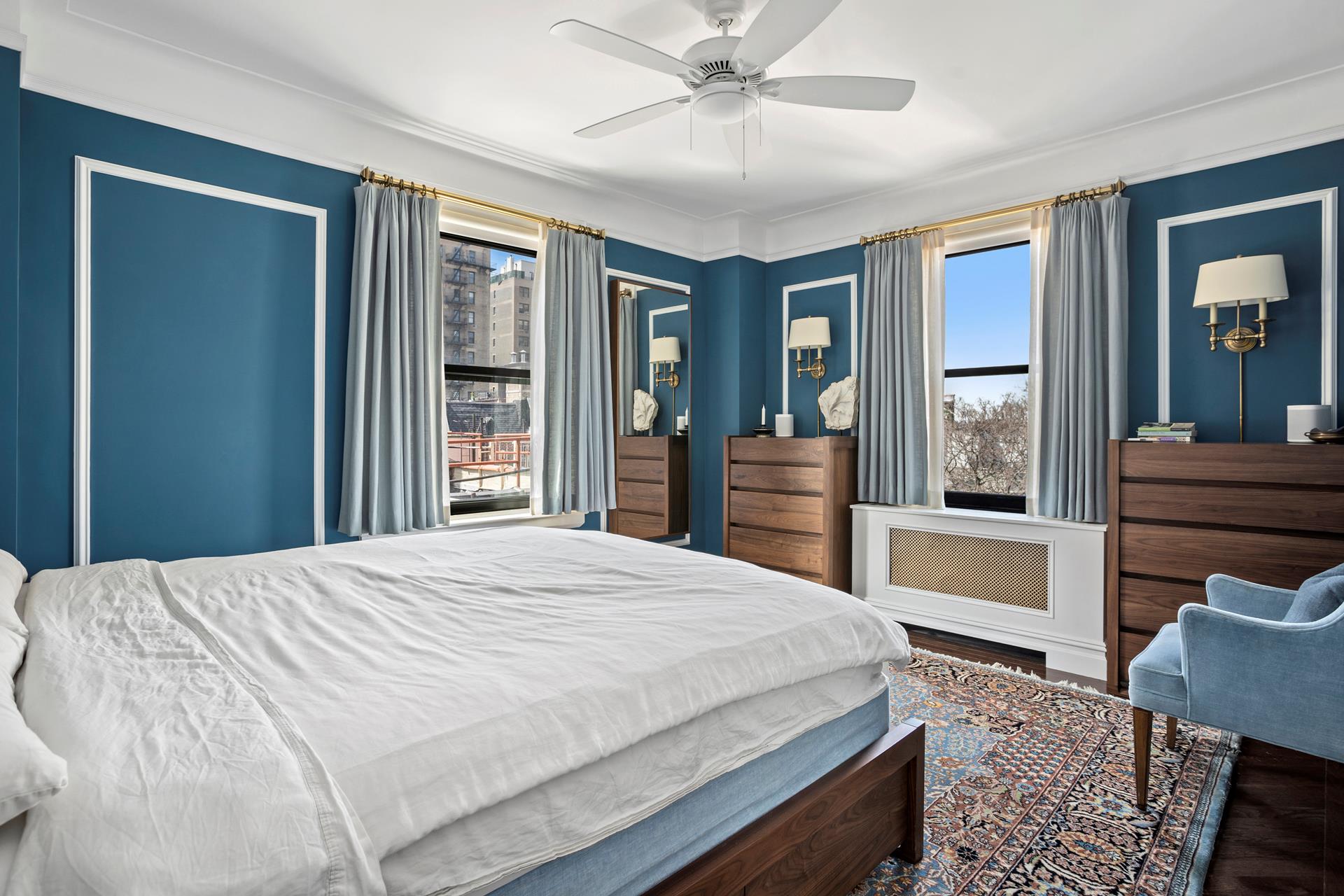 300 West 108th Street 7D, Upper West Side, Upper West Side, NYC - 2 Bedrooms  
1 Bathrooms  
4 Rooms - 