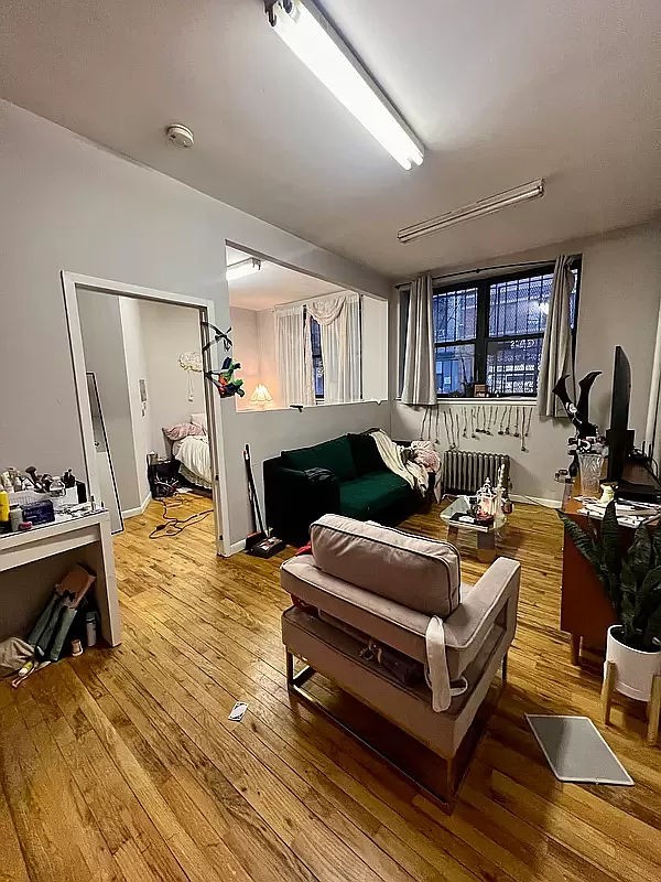 161 Stanton Street 1L, Lower East Side, Downtown, NYC - 1 Bedrooms  
1 Bathrooms  
3 Rooms - 