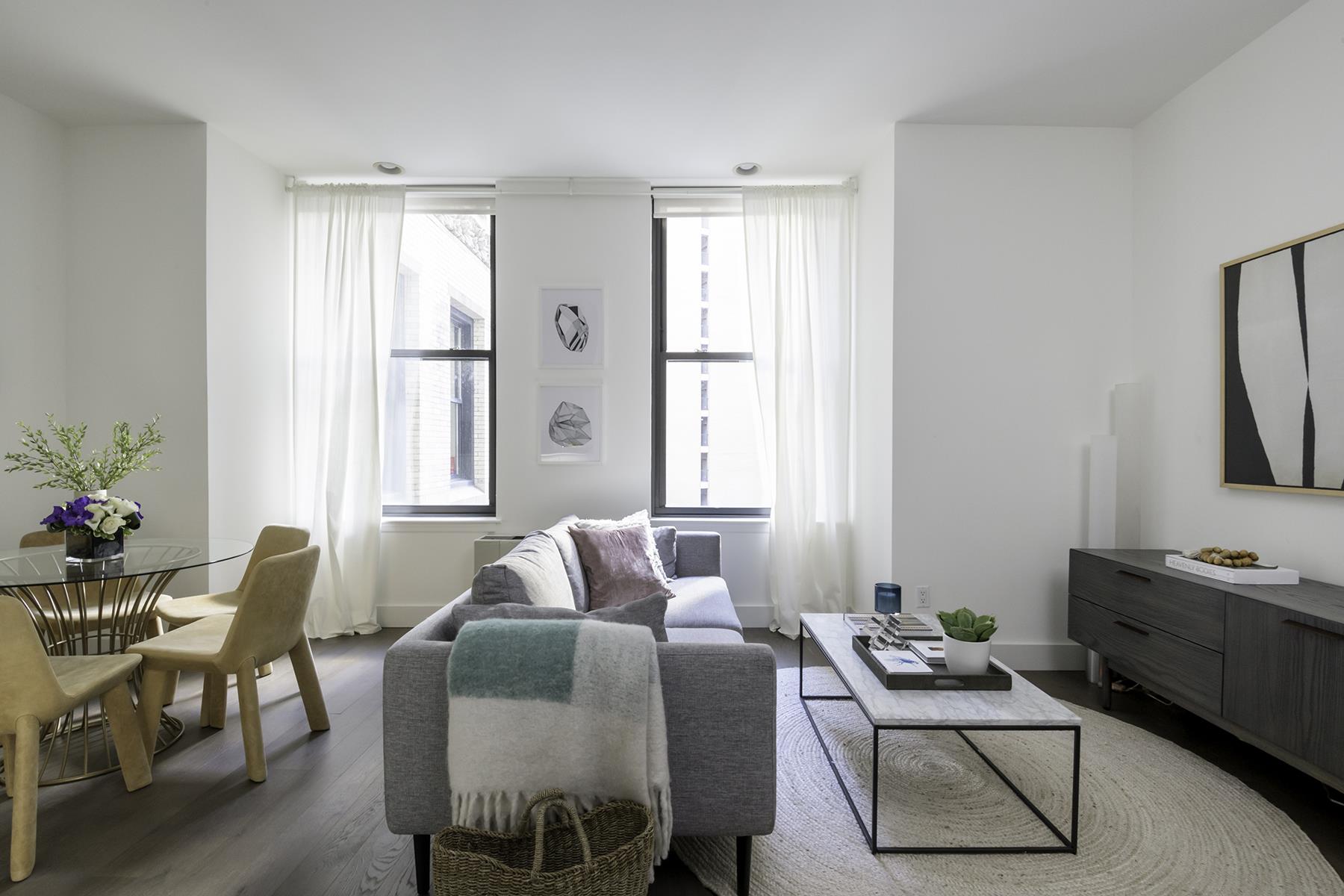 25 Broad Street 18-T, Financial District, Downtown, NYC - 2 Bedrooms  
2 Bathrooms  
4 Rooms - 