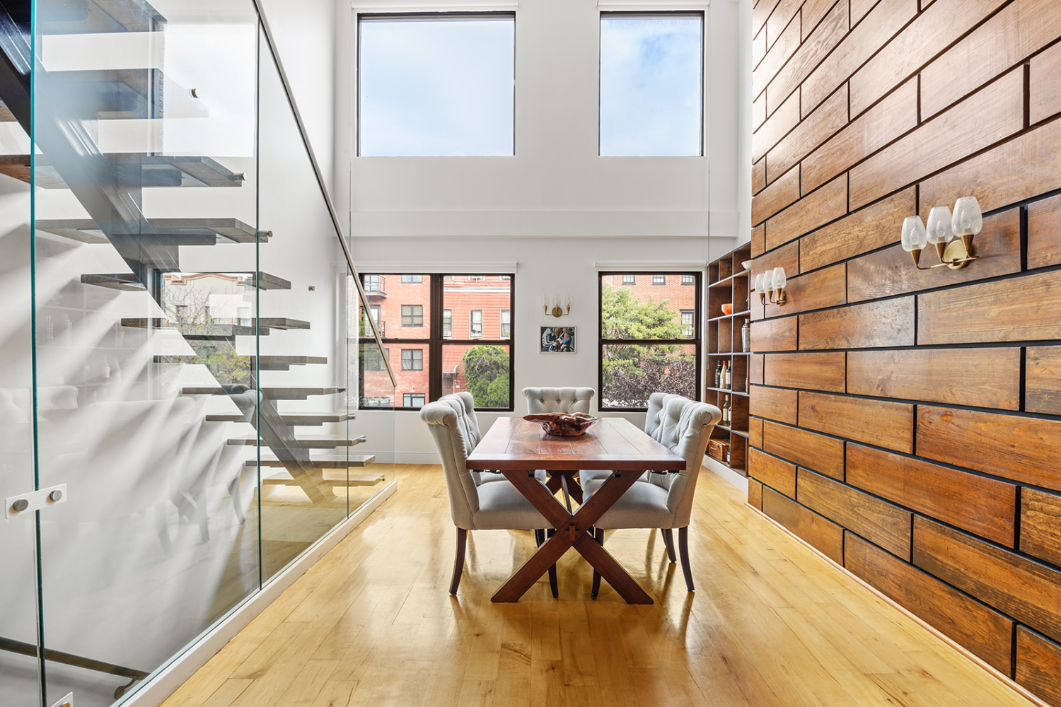 578 Lafayette Avenue, Bedford Stuyvesant, Brooklyn, New York - 5 Bedrooms  
4.5 Bathrooms  
10 Rooms - 