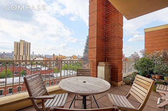 1787 Madison Avenue 707, Harlem, Upper Manhattan, NYC - 3 Bedrooms  
2 Bathrooms  
6 Rooms - 