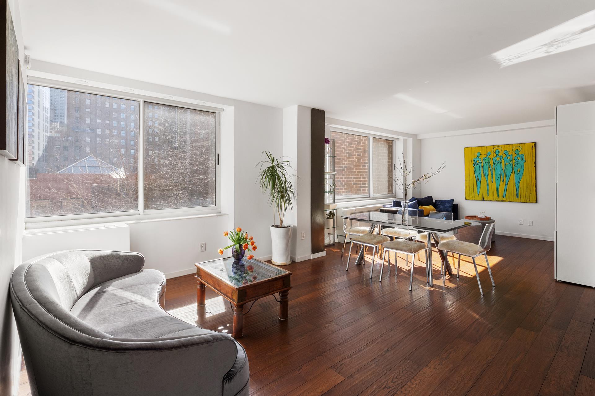 250 South End Avenue 5Fg, Battery Park City, Downtown, NYC - 2 Bedrooms  
2 Bathrooms  
4 Rooms - 