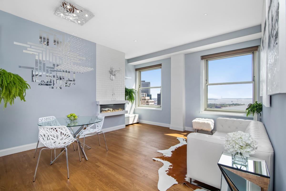 88 Greenwich Street 3502, Financial District, Downtown, NYC - 1 Bedrooms  
1 Bathrooms  
3 Rooms - 
