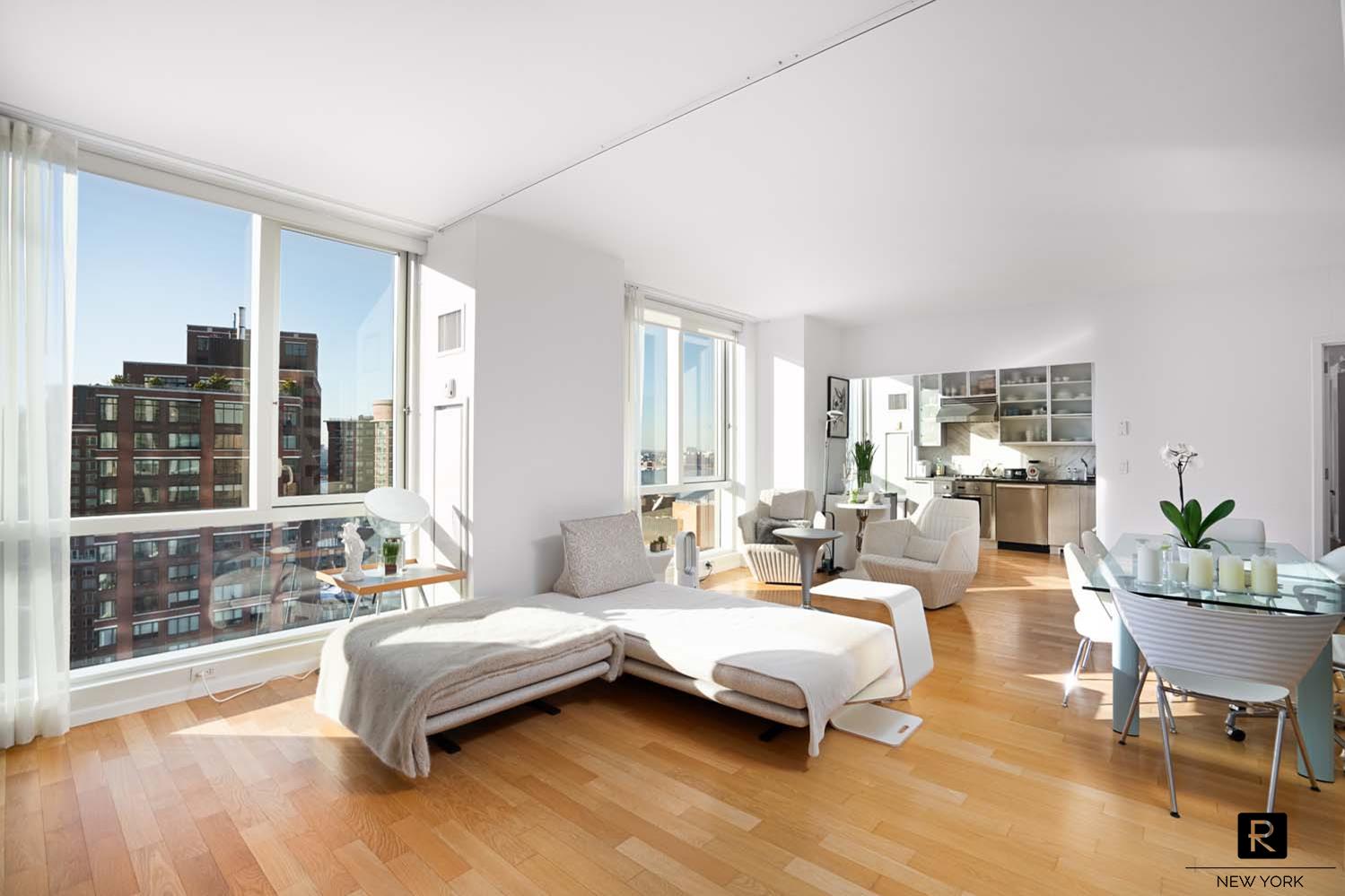 200 Chambers Street 23-B, Tribeca, Downtown, NYC - 2 Bedrooms  
2 Bathrooms  
4 Rooms - 