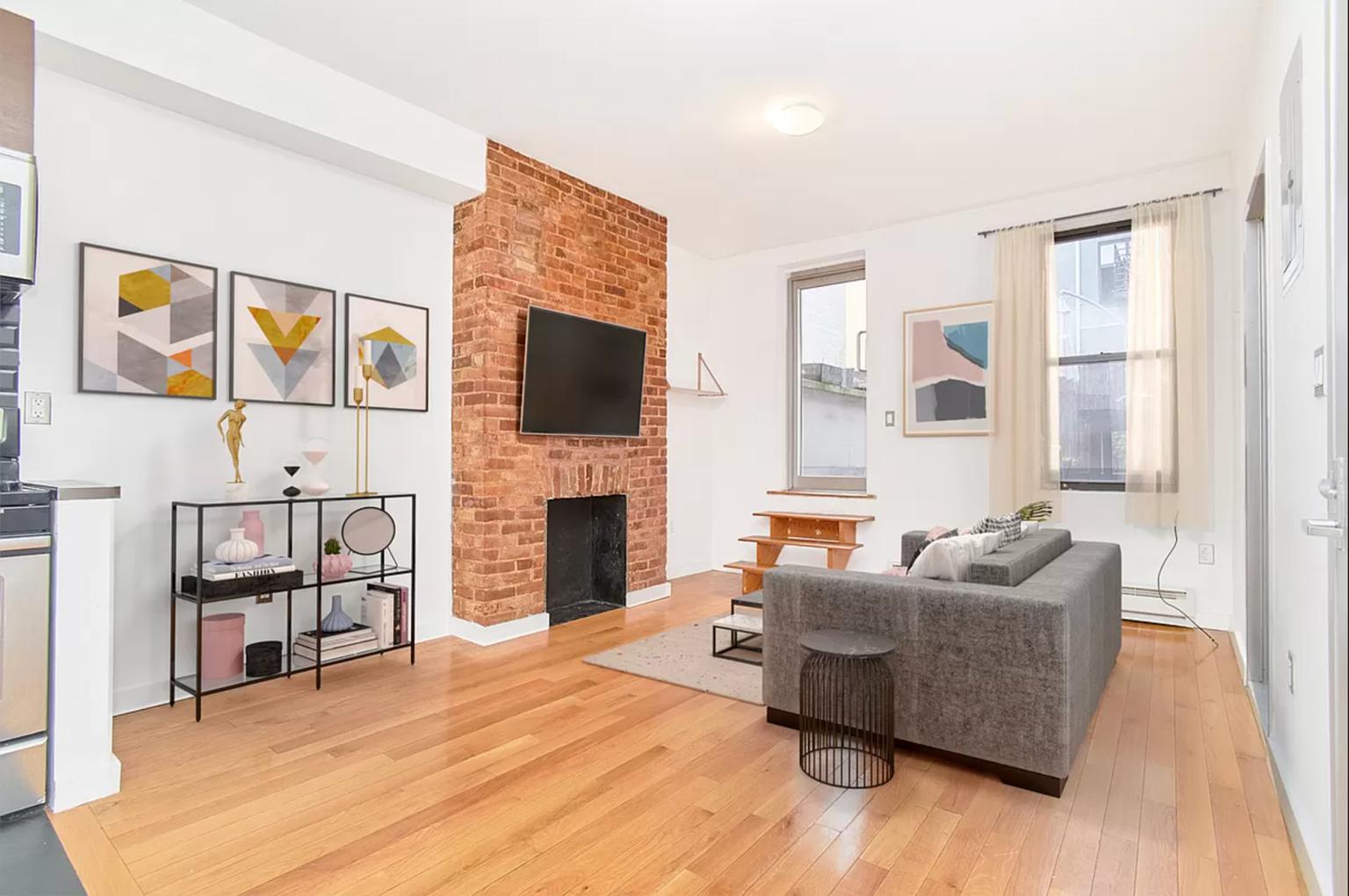 138 Havemeyer Street 5, Williamsburg, Brooklyn, New York - 2 Bedrooms  
1 Bathrooms  
4 Rooms - 