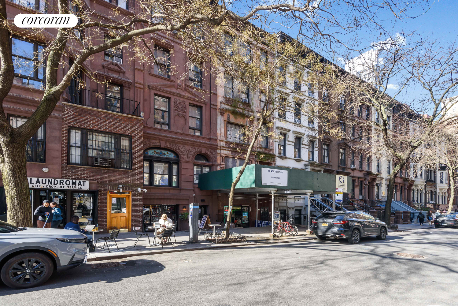 114 West 71st Street, Lincoln Sq, Upper West Side, NYC - 10 Bedrooms  
11 Bathrooms  
25 Rooms - 