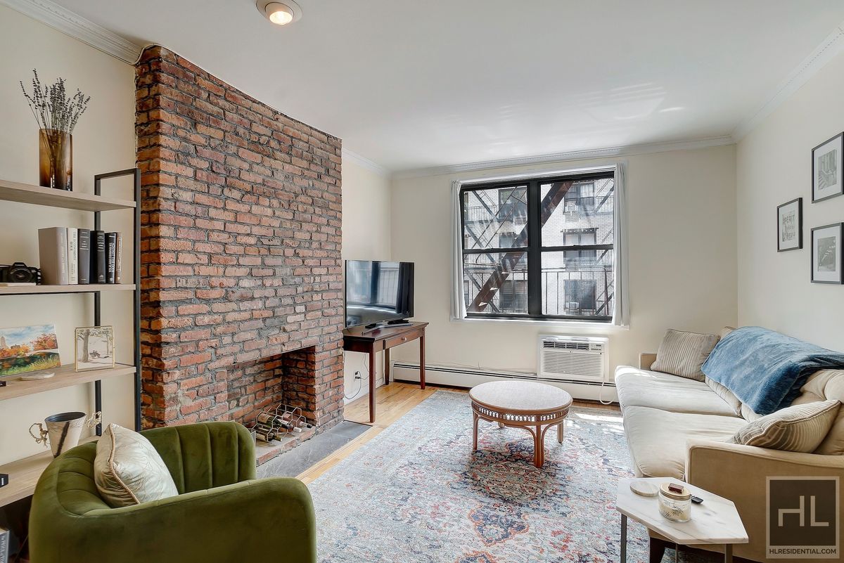 229 East 29th Street 3E, Murray Hill, Midtown East, NYC - 1 Bedrooms  
1 Bathrooms  
3 Rooms - 
