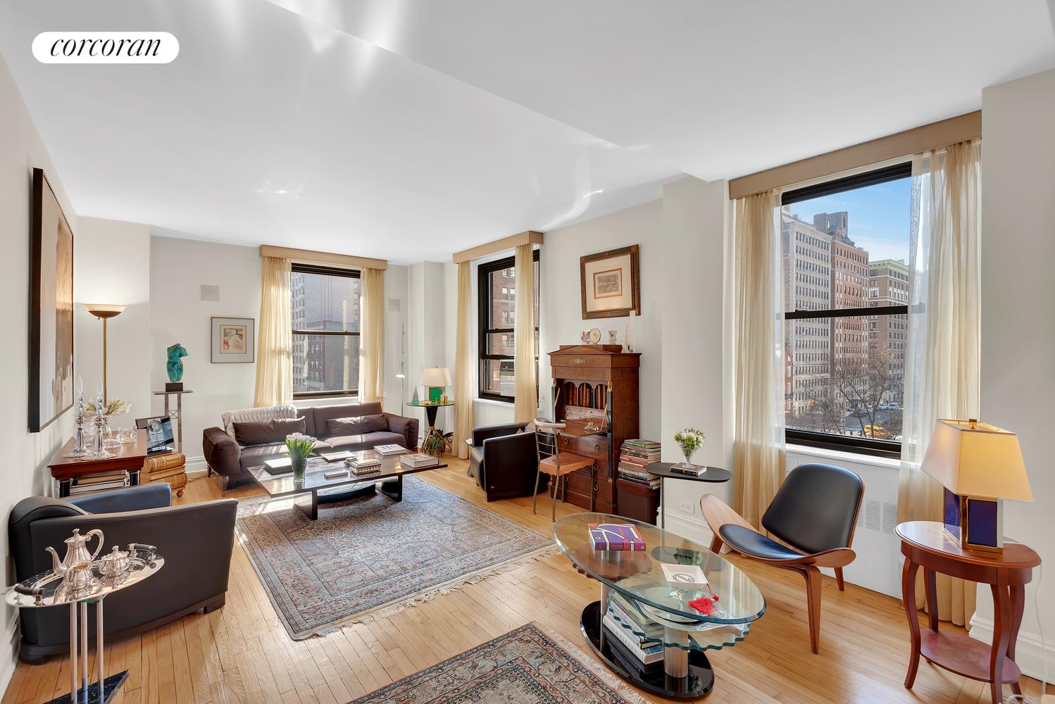 1040 Park Avenue 5D, Carnegie Hill, Upper East Side, NYC - 2 Bedrooms  
2 Bathrooms  
5 Rooms - 