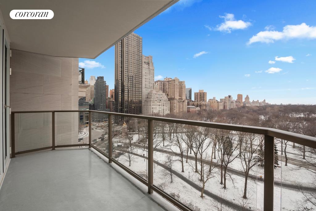 210 Central Park A15, Central Park South, Midtown West, NYC - 2 Bedrooms  
2 Bathrooms  
5 Rooms - 
