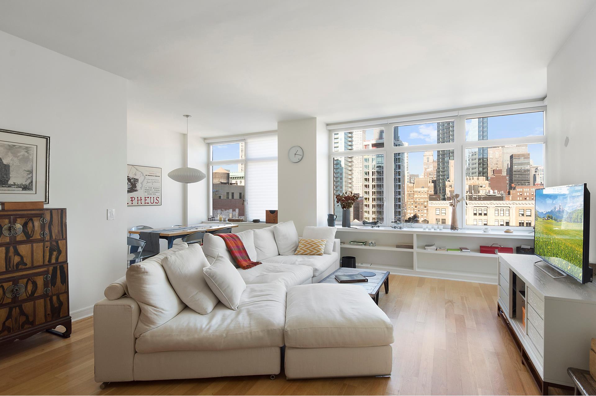 11 East 29th Street 22C, Nomad, Downtown, NYC - 2 Bedrooms  
2 Bathrooms  
4 Rooms - 