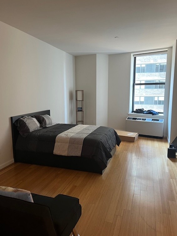 90 West Street 9V, Financial District, Downtown, NYC - 1 Bathrooms  
2 Rooms - 
