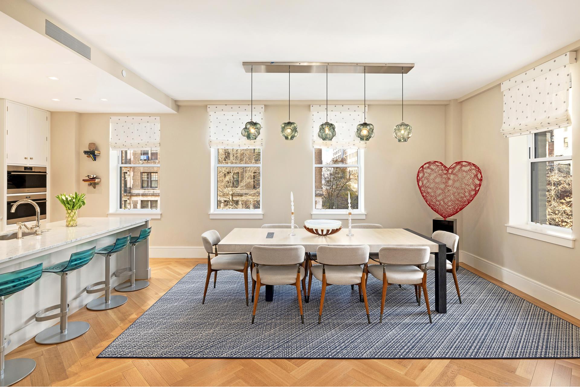 378 West End Avenue 4A, Upper West Side, Upper West Side, NYC - 4 Bedrooms  
4.5 Bathrooms  
6 Rooms - 