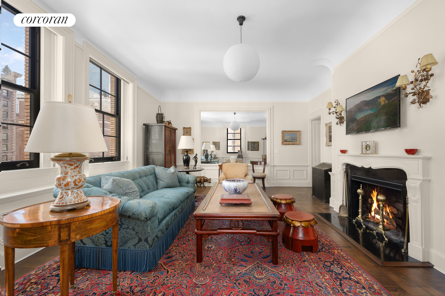 32 East 64th Street 7Ne, Lenox Hill, Upper East Side, NYC - 2 Bedrooms  
1.5 Bathrooms  
5 Rooms - 