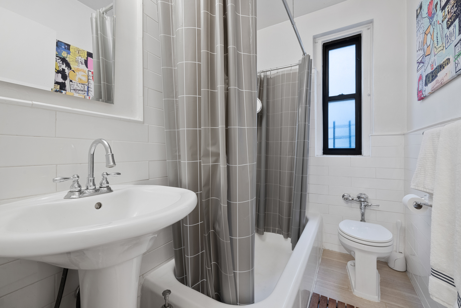 860 Grand concourse, New York, NY 10451, 2 Bedrooms Bedrooms, 5 Rooms Rooms,2 BathroomsBathrooms,Residential,For Sale,Grand concourse,RPLU-476622946974