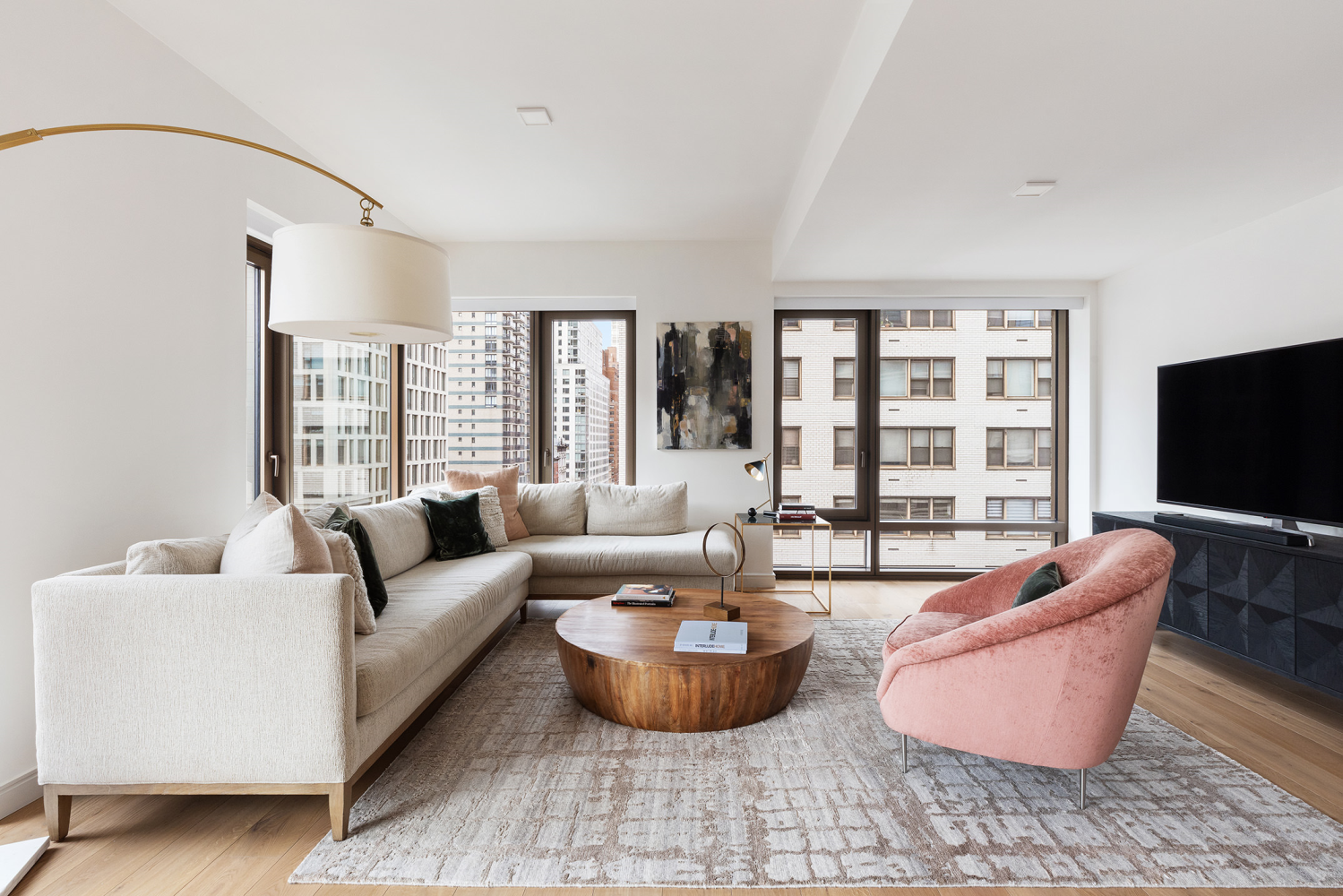 200 East 21st Street 8C, Gramercy Park, Downtown, NYC - 3 Bedrooms  
3.5 Bathrooms  
8 Rooms - 