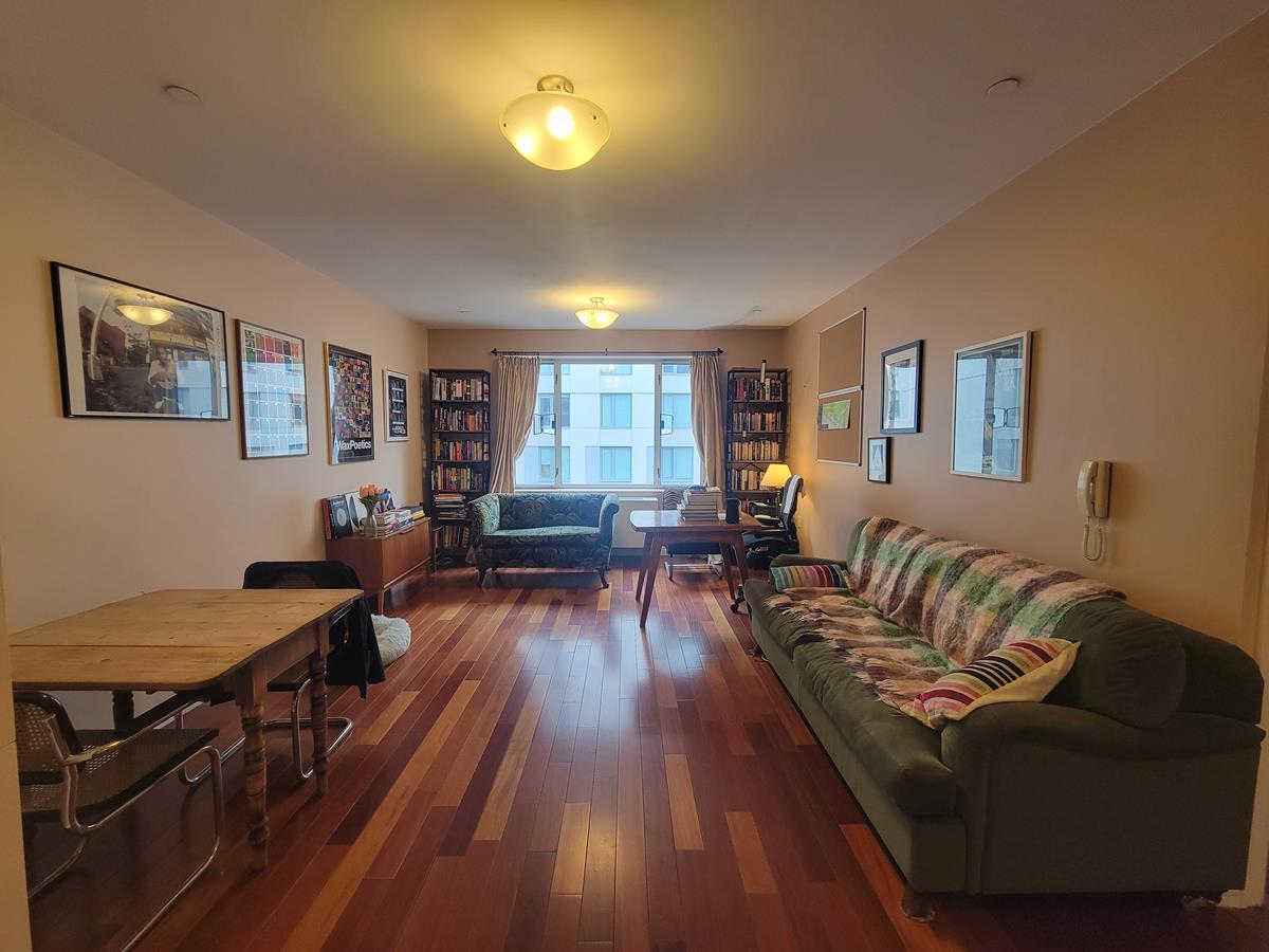 30-85 Vernon Boulevard, Astoria, Queens, New York - 1 Bedrooms  
1 Bathrooms  
3 Rooms - 