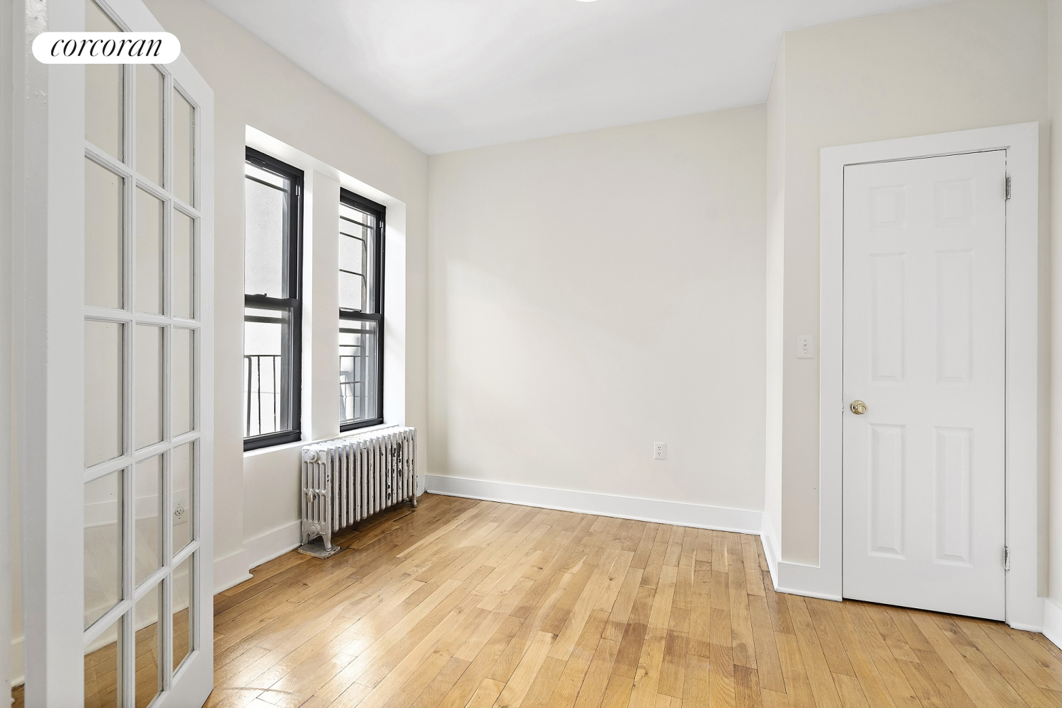 145 Borinquen Place 18, Williamsburg, Brooklyn, New York - 2 Bedrooms  
1 Bathrooms  
4 Rooms - 