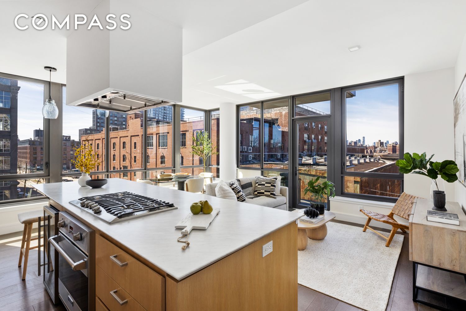 50 Greenpoint Avenue 5H, Greenpoint, Brooklyn, New York - 3 Bedrooms  
2 Bathrooms  
5 Rooms - 