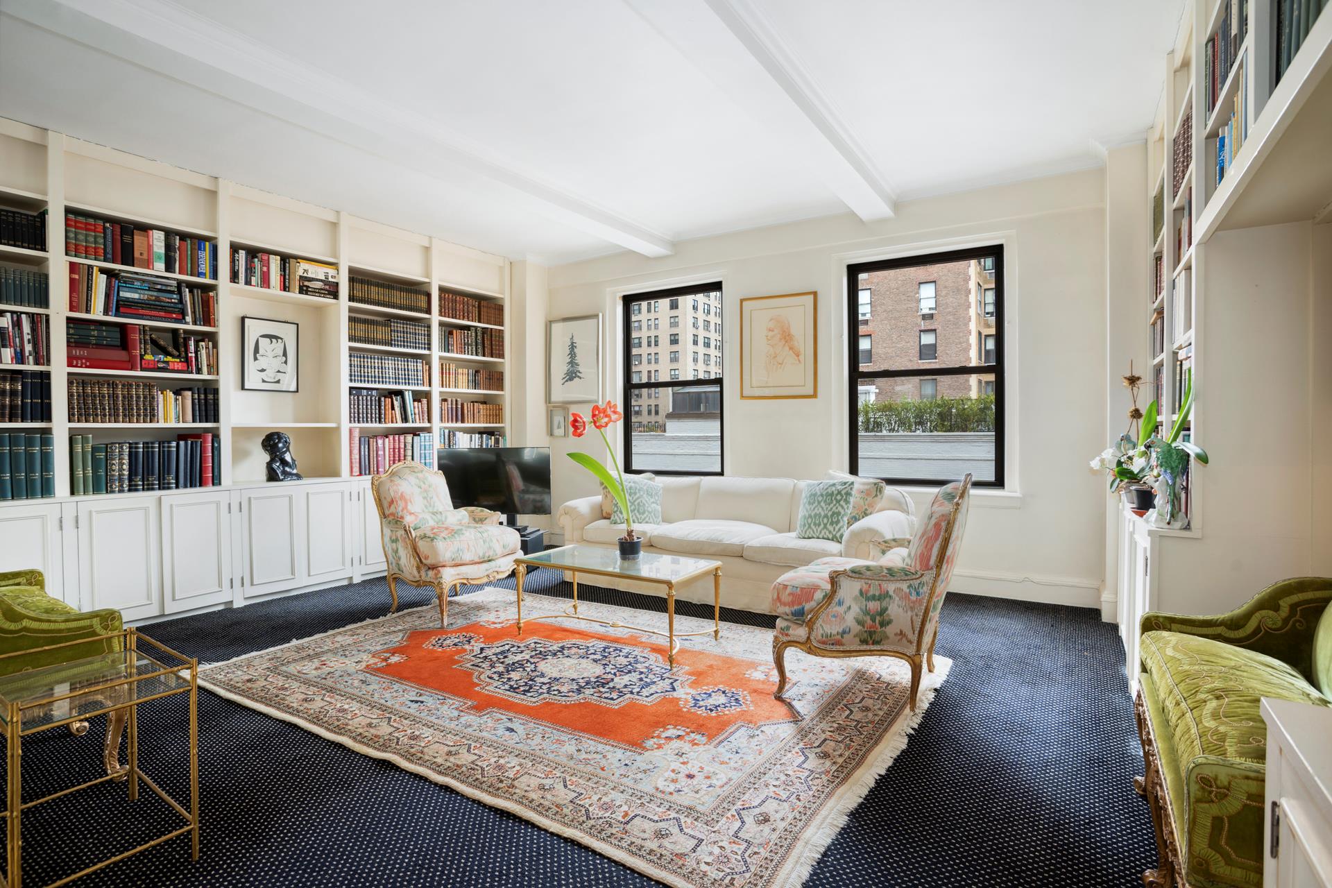 1133 Park Avenue 6E, Carnegie Hill, Upper East Side, NYC - 3 Bedrooms  
2 Bathrooms  
7 Rooms - 