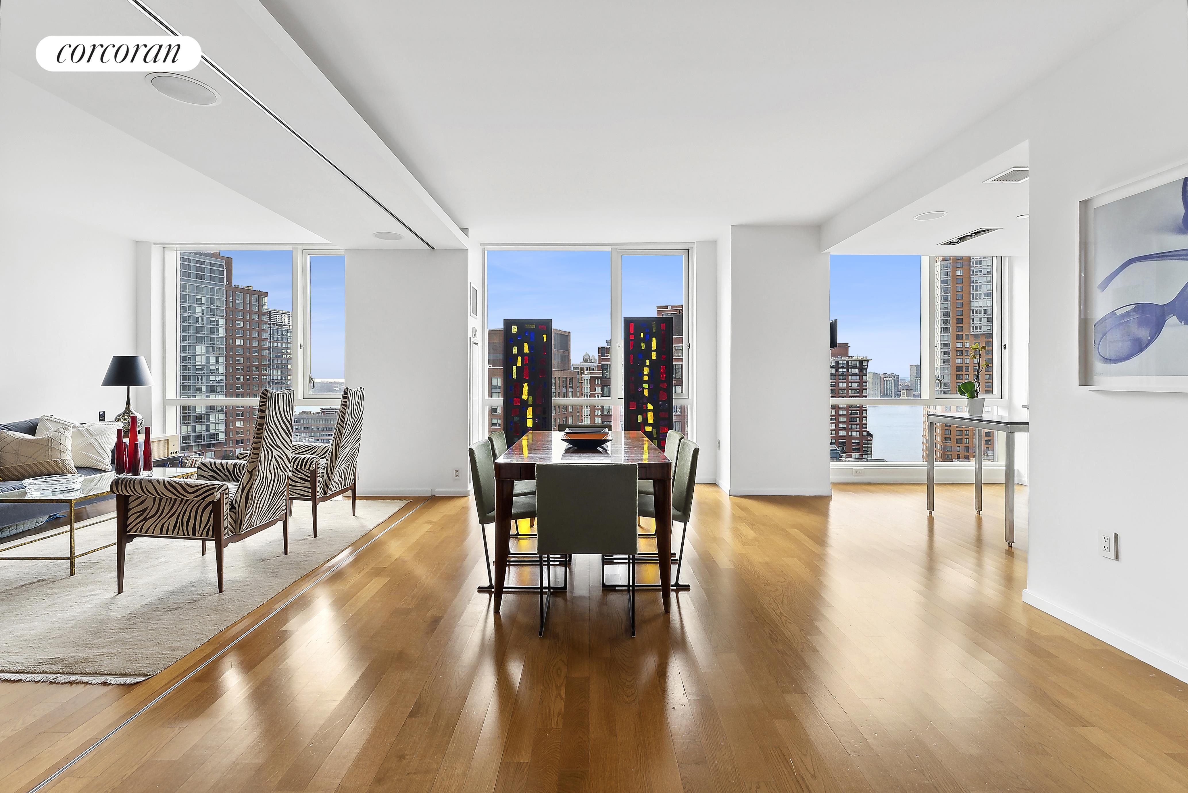 200 Chambers Street 24B, Tribeca, Downtown, NYC - 2 Bedrooms  
2 Bathrooms  
4 Rooms - 